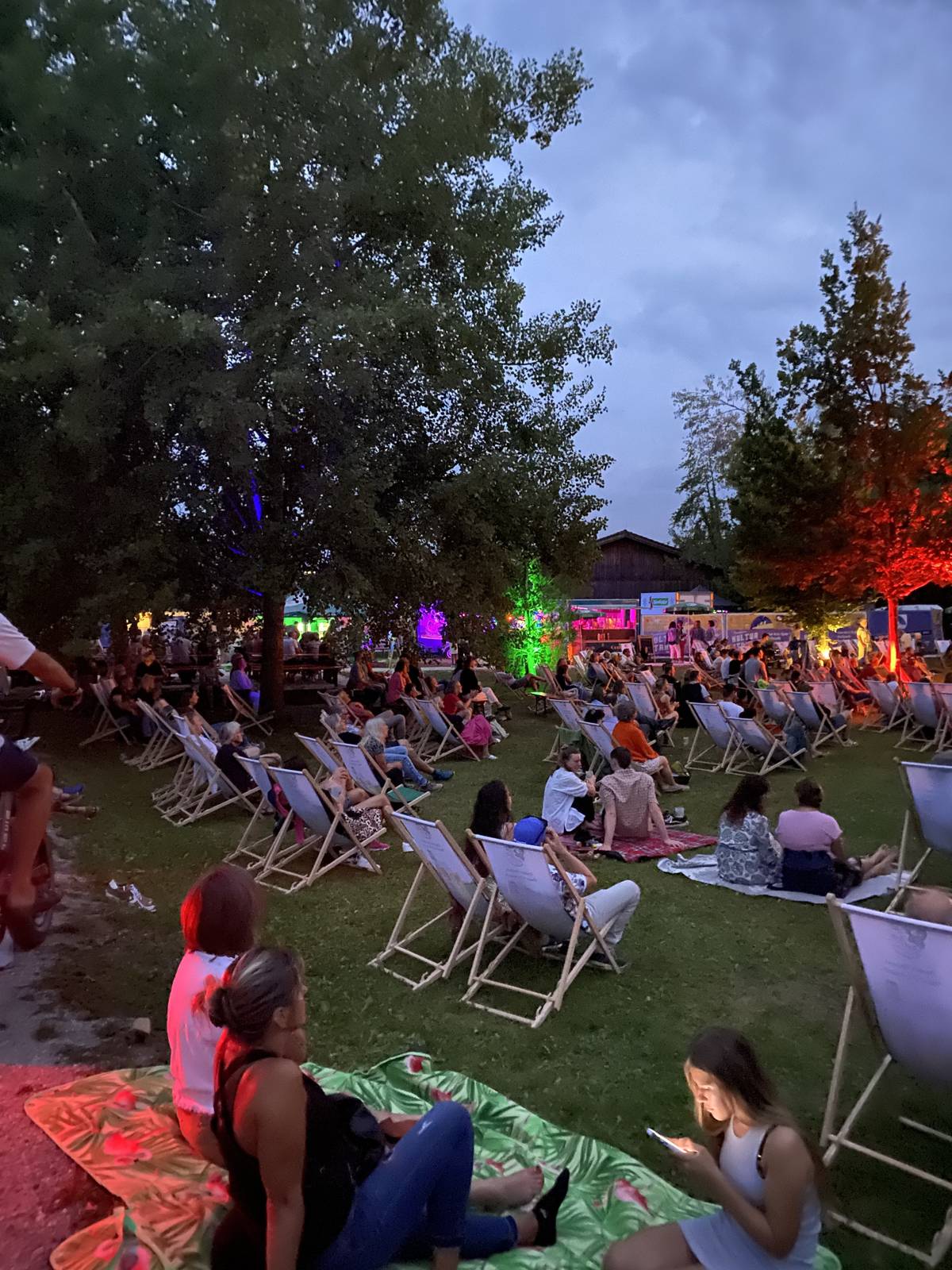 Gäste beim Kulturstrand Rosenheim